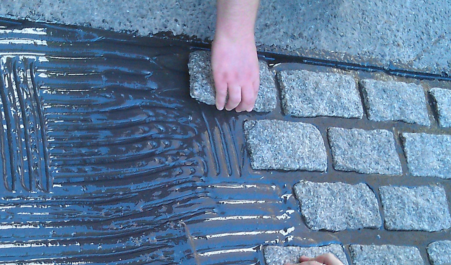 installing quick setting cobble setts